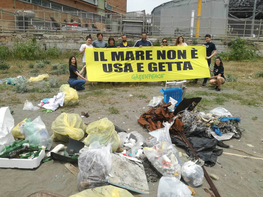 pulizia-spiaggia-napoli-mayday-(10)